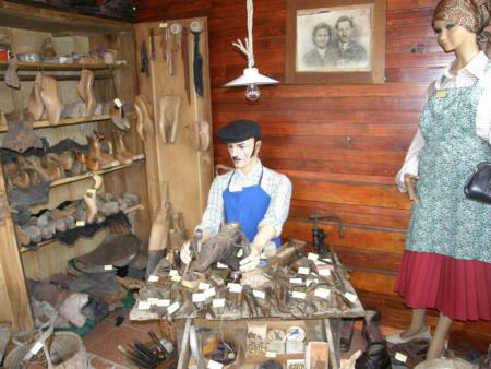 Ogled razstave kulturne dediščine družine Gašparič 3